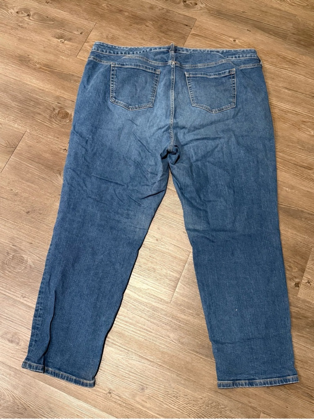 torrid Blue Mid-Wash Straight Leg Jeans - Picture 2 of 6